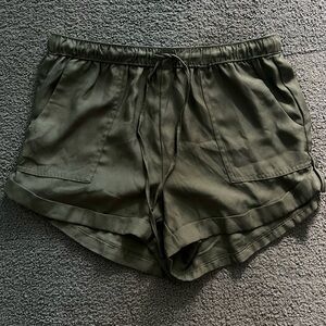 Green Tie Shorts